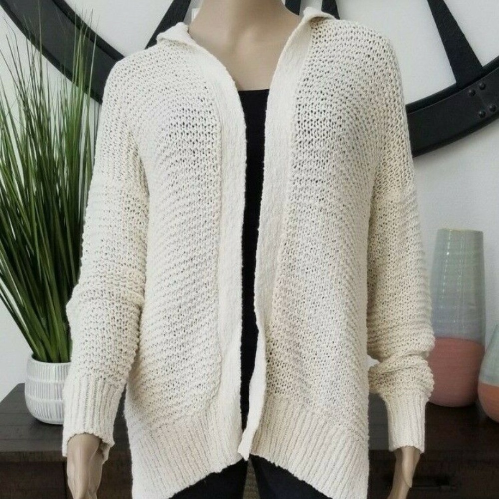 American Eagle Women's Beige Knit Hood Sweater